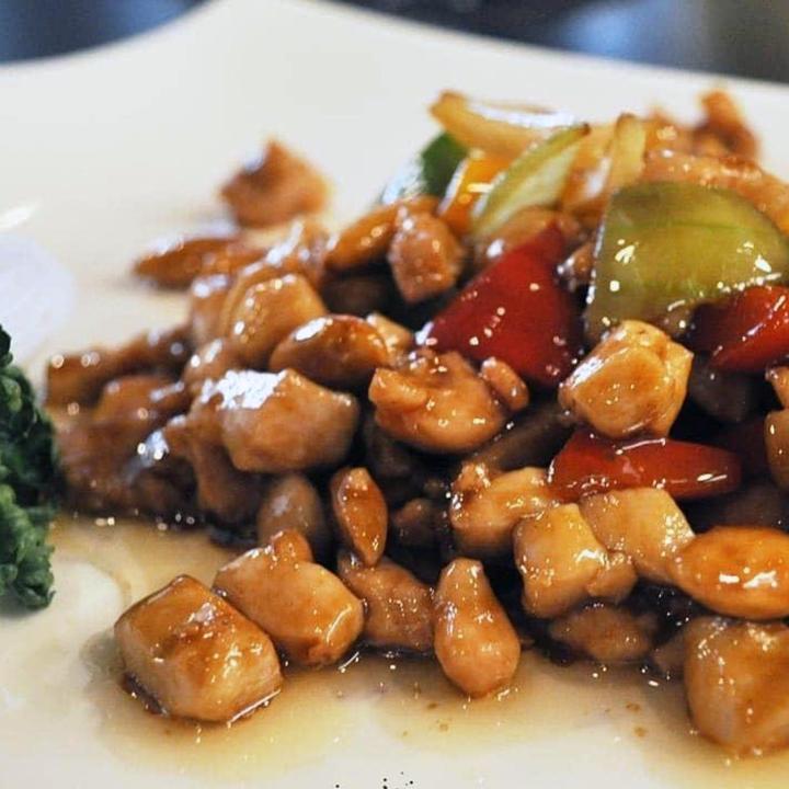 Pollo alle mandorle